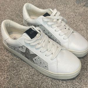 Steve Madden sneakers